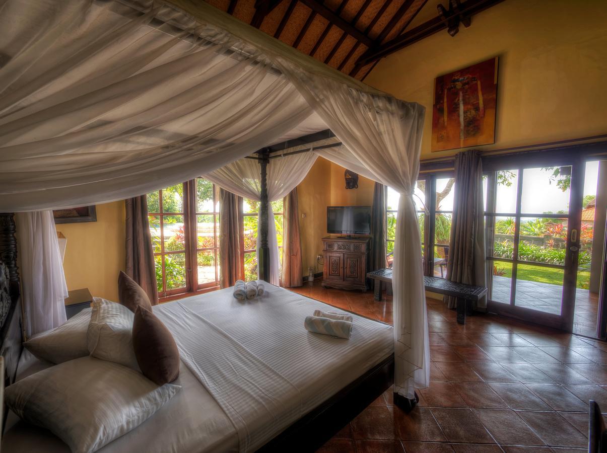 Puri Mangga Sea View Resort And Spa Lovina Exteriör bild